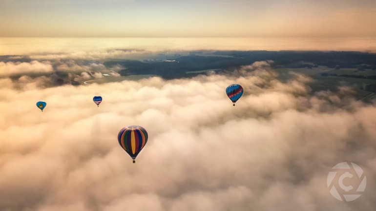 Floating Balloons Devesh V Tripathi Coinaphoto